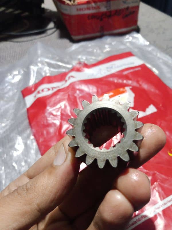 Honda 125 Clutch choti Graari 1