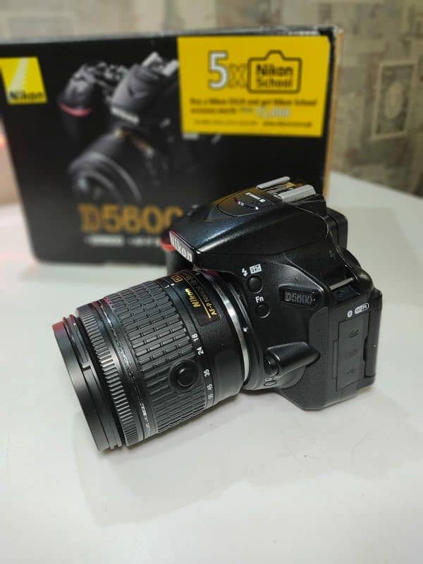 Nikon D5600 with 18-55mm lens 0