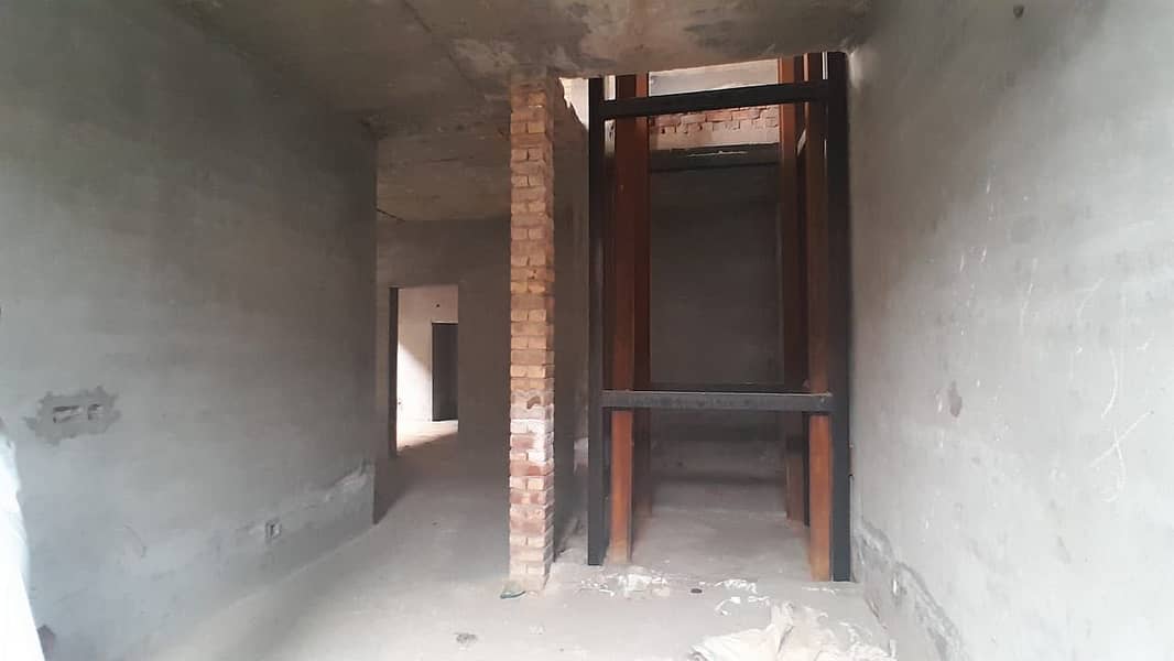 GRAY STRUCTURE HOUSE 13 MARLA WITH BASEMENT AVAILABLE FOR SALE IN BAHRIA ORCHARD LAHORE 9