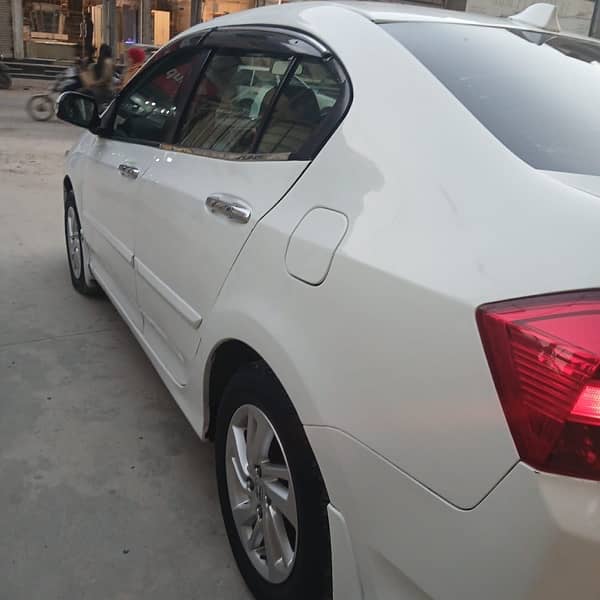 Honda City Aspire 2018 1500cc Manual OWN ENGINE GOOD CONDITION 1