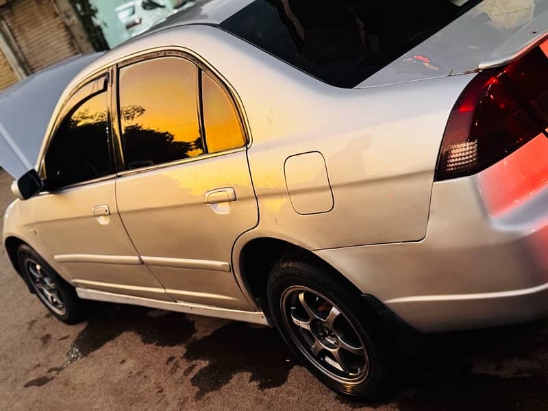 Honda Civic VTi 2004 AUTOMATIC OWN ENGINE GOOD CONDITION 6