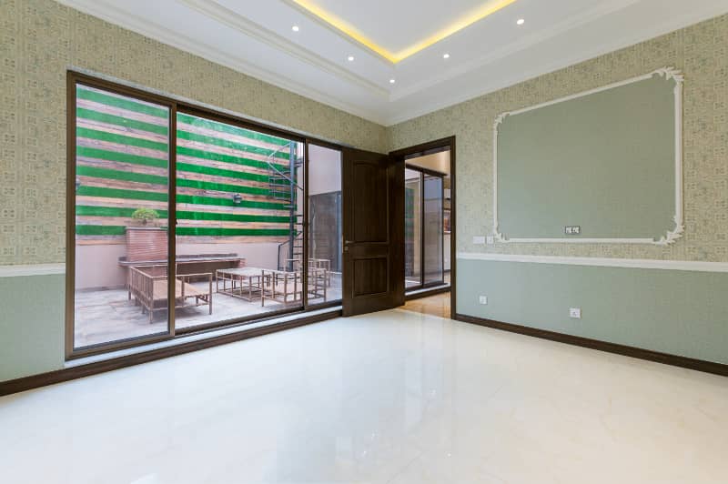 Full Basement 1 Kanal Spanish Design 6 Beds Luxury House For Sale Near Park 11