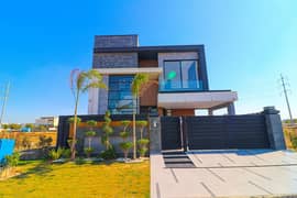 Near Commercial Market - Full Furnished 10 Marla Modern House For Rent