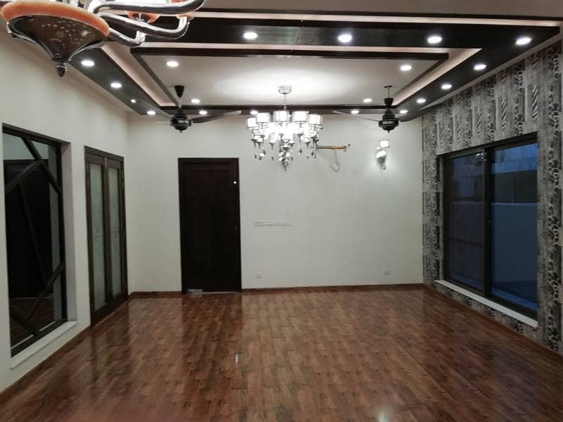 1 Kanal New Design Super Out House Prime Hot For Sale Sui Gas Phase1 3