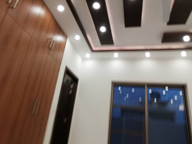 1 Kanal New Design Super Out House Prime Hot For Sale Sui Gas Phase1 10