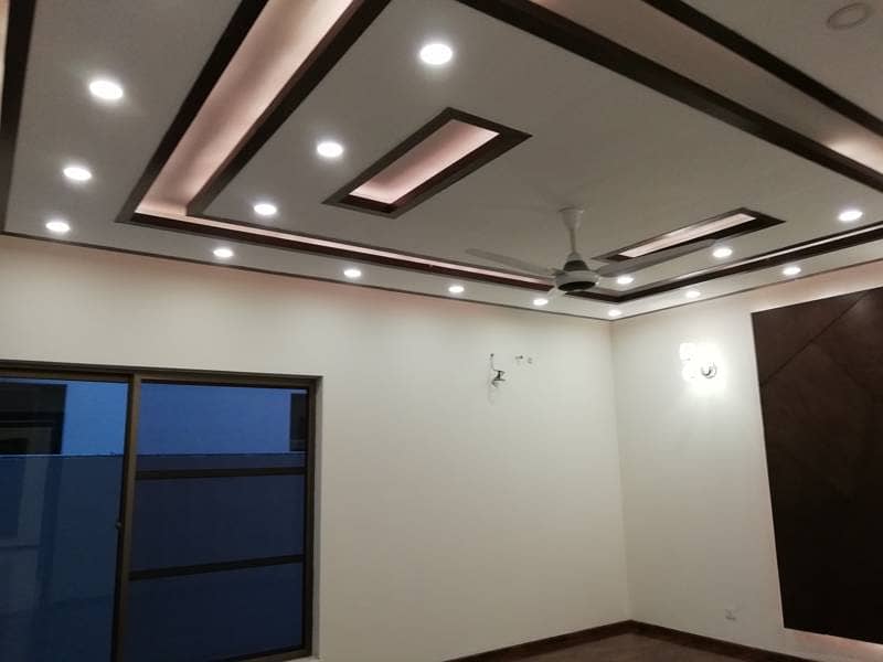 1 Kanal New Design Super Out House Prime Hot For Sale Sui Gas Phase1 18