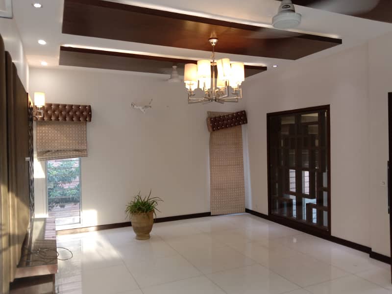 1 Kanal New Design Super Out House Prime Hot For Sale dha Phase5 18