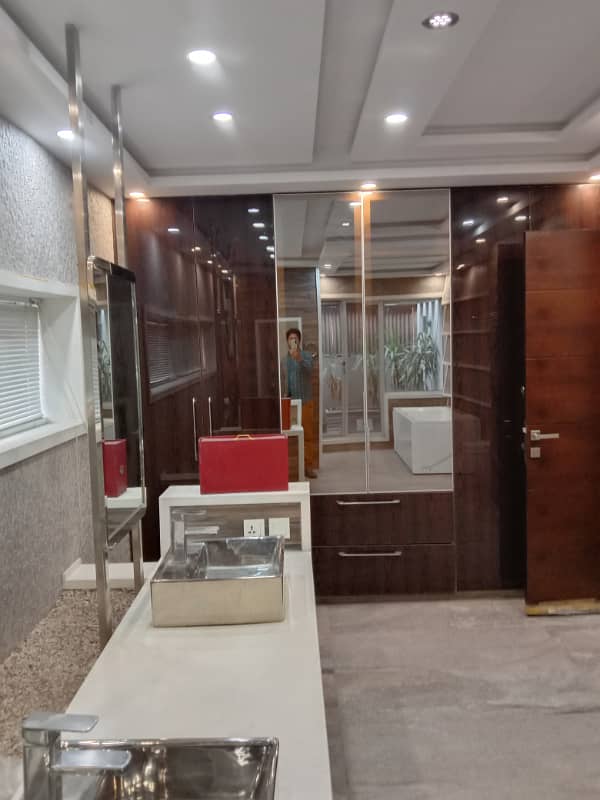 1 Kanal New Design Super Out House Prime Hot For Sale dha Phase5 23