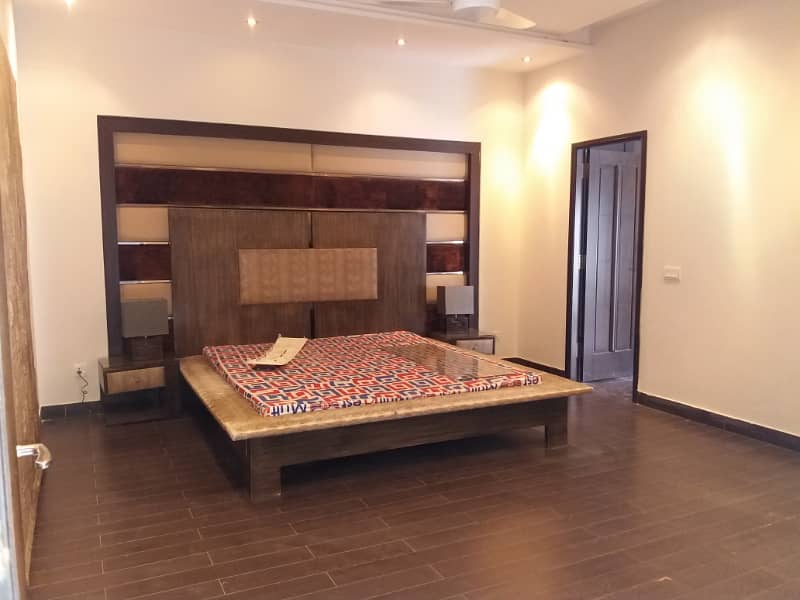 1 Kanal Super Out House Prime Hot For Sale dha Phase 3 18