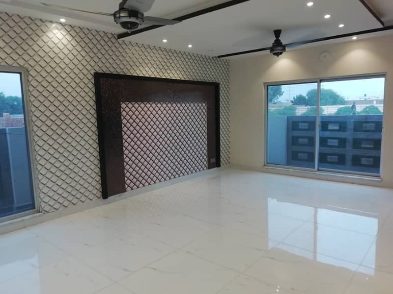 1 Kanal New Super Out House Prime Hot For Sale Dha Phase4 6