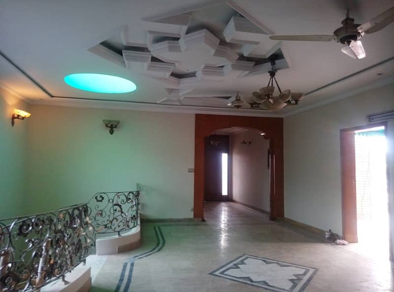 1Kanal Beautiful House Available For Sale DHA Phase 1 10