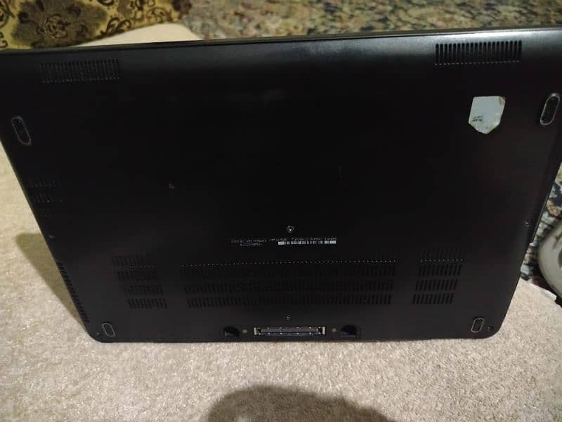 Dell latitude e7270 CORE I5 6th GENERATION 4