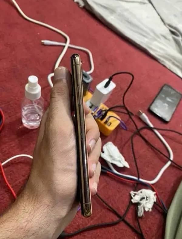 iphone xs duel pta aprood 64 gb 1