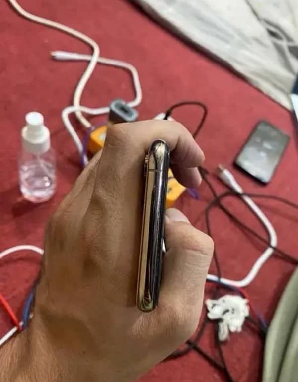 iphone xs duel pta aprood 64 gb 5