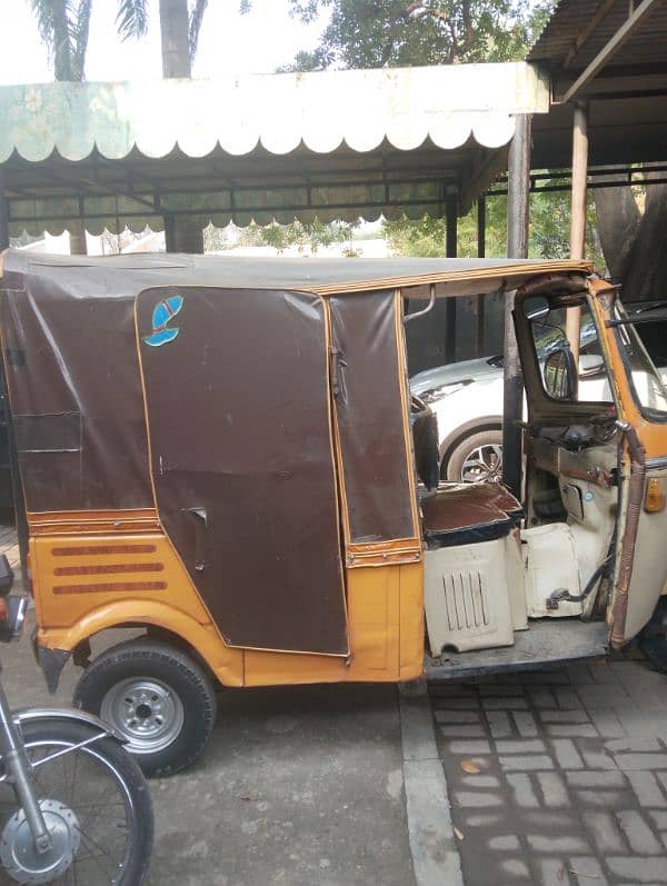 Siwa auto Raksha urgent for sell 3