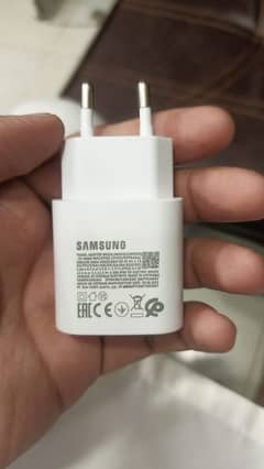 Samsung 15W,25W,45W,65W 100% orignal Superfast charger available.