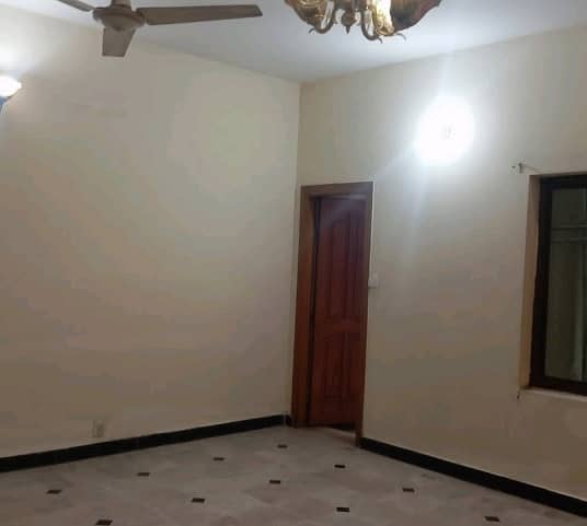 Buy A 3200 Square Feet Lower Portion For Rent In G-9/1 0