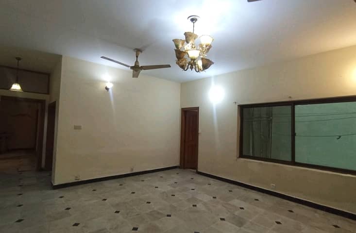 Buy A 3200 Square Feet Lower Portion For Rent In G-9/1 2