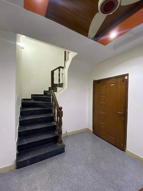 5 MARLA HOUSE FOR SALE IN SECTOR D BAHRIA TOWN LAHORE 8