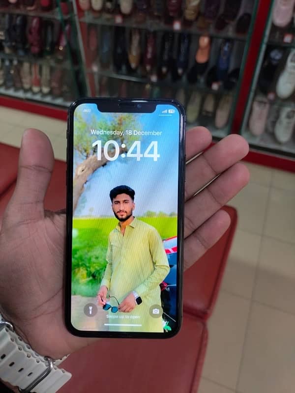 iPhone x pta approved 1