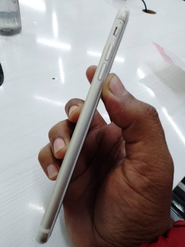 i phone 7plus 128gb pta approved 2