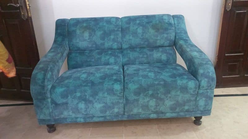 7 seater Sofa Set just minor used and in 10/10condition at Cheap price 0