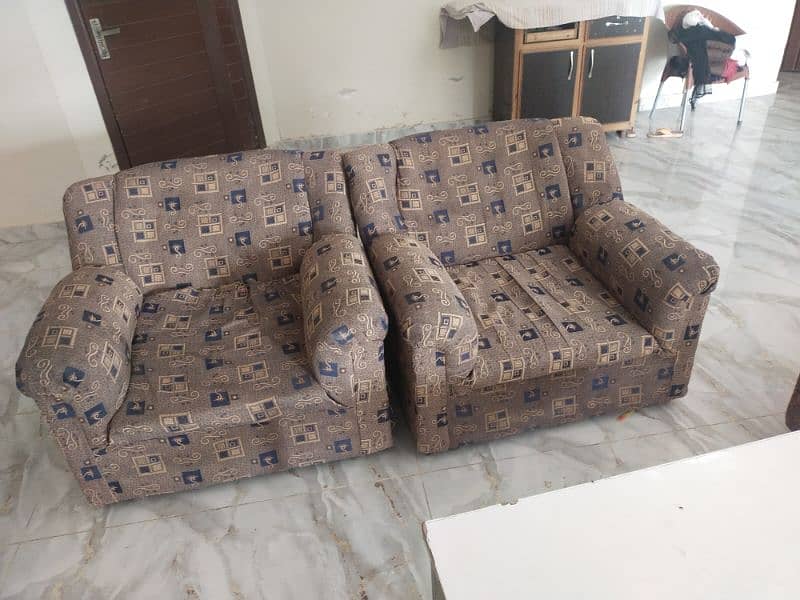 5 seater sofa with iron frame table for sale 0