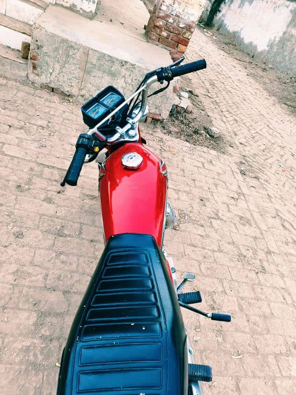 Honda CG125 2015 Lush Condition 10/10 5