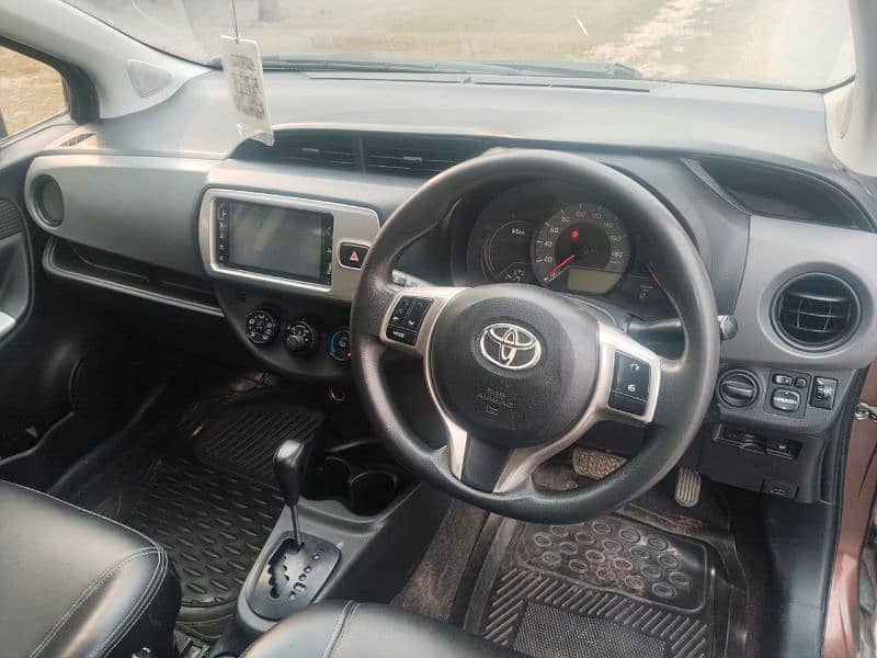 Toyota Vitz 2017 10