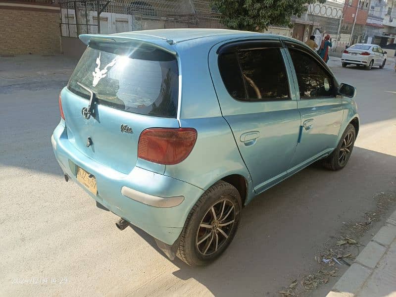 Toyota Vitz 2002/2005 4