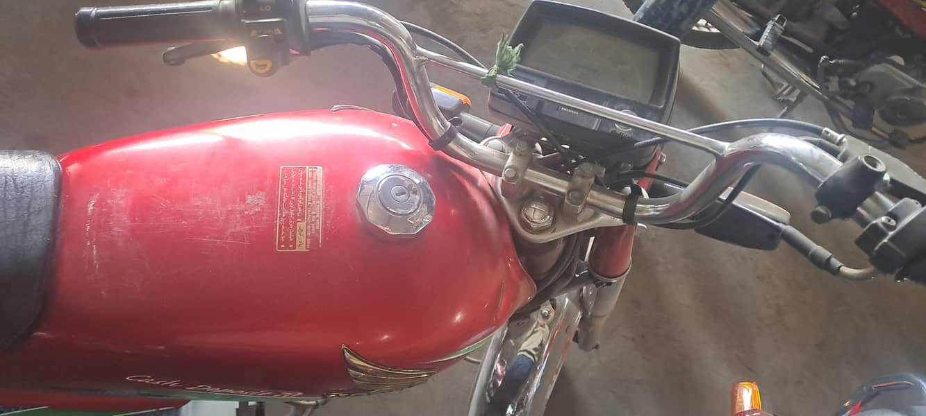 Honda CD 70 2018 5