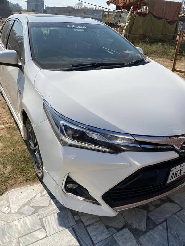 Toyota Altis Grande 2021 1