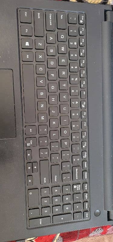 dell laptop core i5 6th generetion with 300GB harddisk . 8gb Ram . 1