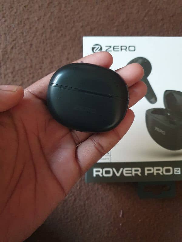 Zero Rover Pro Earbuds 1