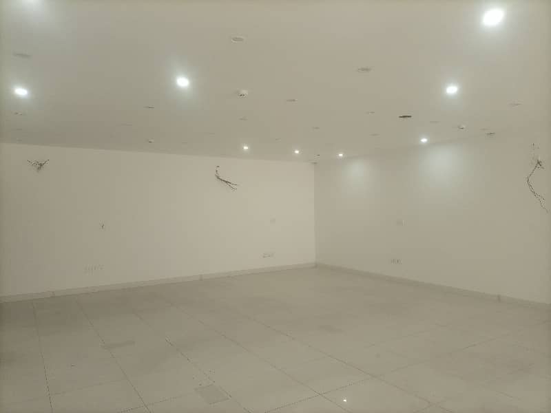 8 Marla 1st floor office available for rent 7