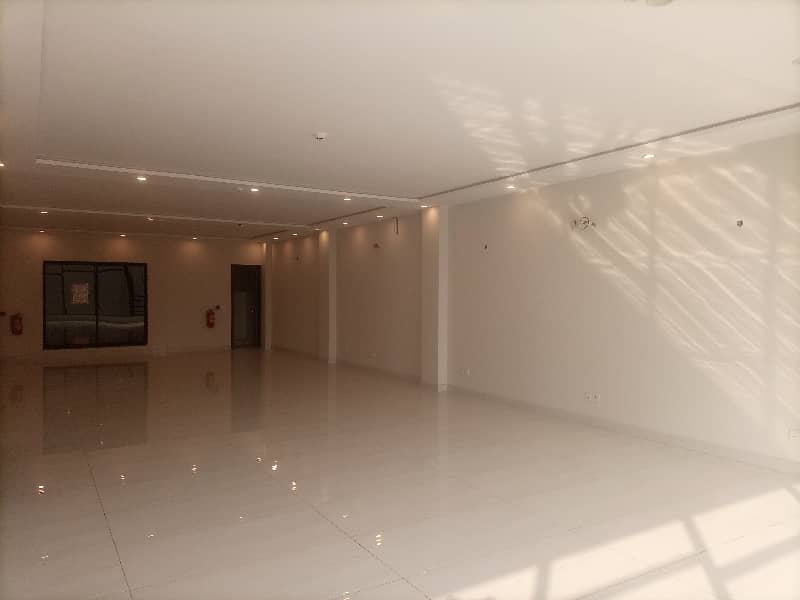 8 Marla 1st floor office available for rent 10