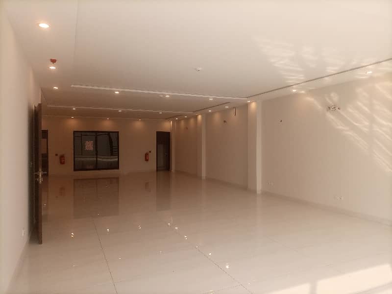 8 Marla 1st floor office available for rent 11