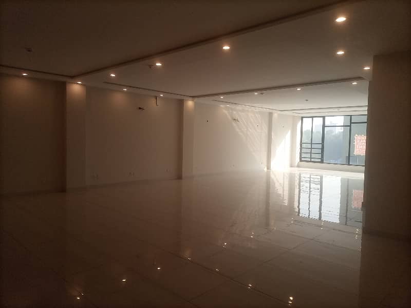 8 Marla 1st floor office available for rent 21