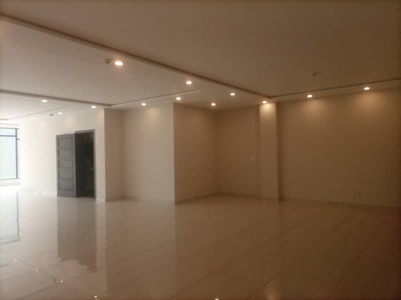 8 Marla 1st floor office available for rent 23