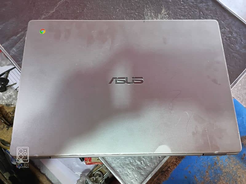 Asus Chromebook 524 2