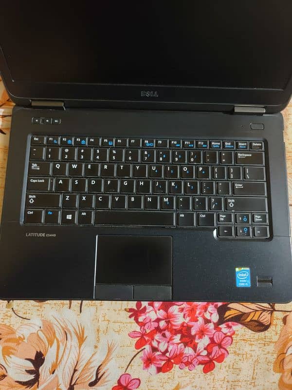 Dell Laptop Core i5 4th Generation RS:32000 4