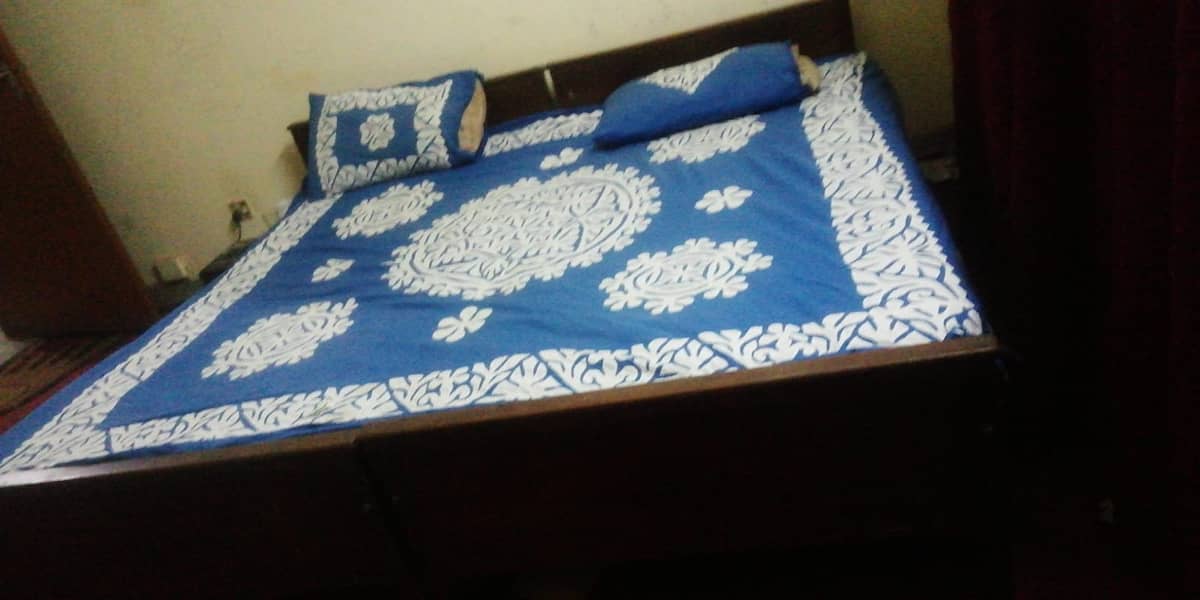 2 beds for urgent sale 0