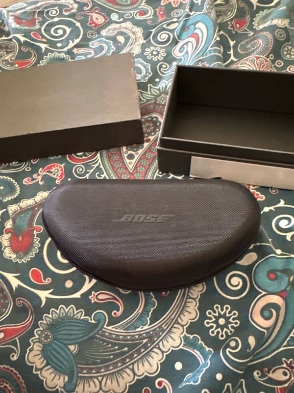 BOSE TEMPO SUNGLASSES 1