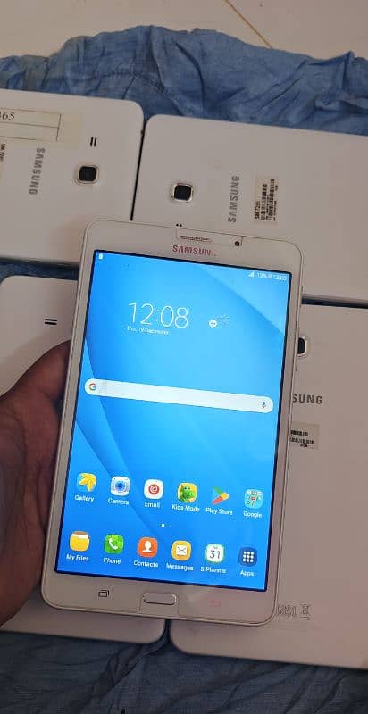 Samsung Galaxy A6 tab 0