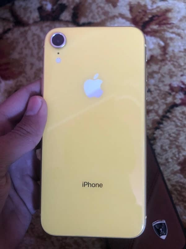 iPhone XR waterpack 10condition jv 64gb 80 health one hand use 0