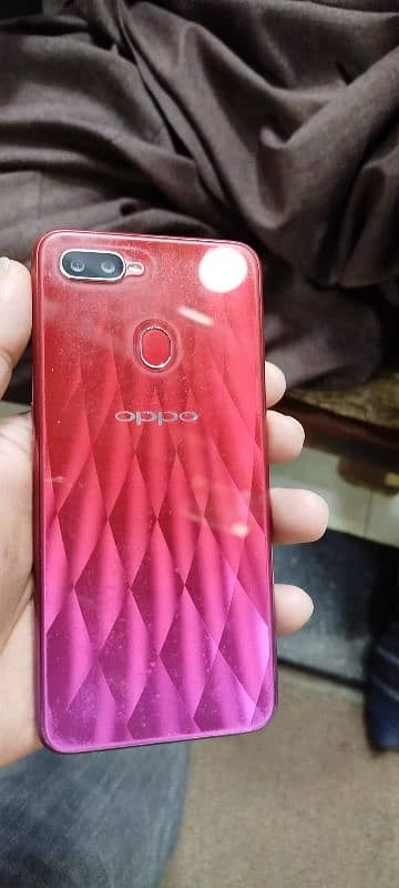 oppo f9 red and purple color 3