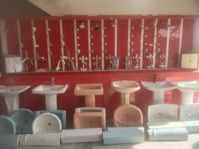 sanitary shop bathset display 4