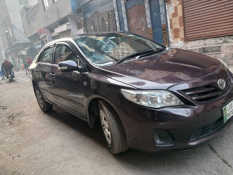 Toyota Corolla Altis 2012 1