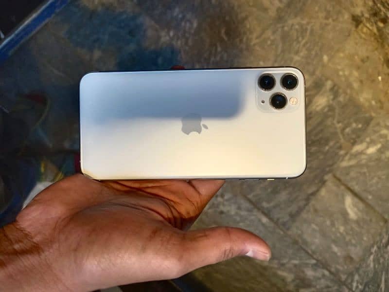 iPhone 11 pro Max non pta 0