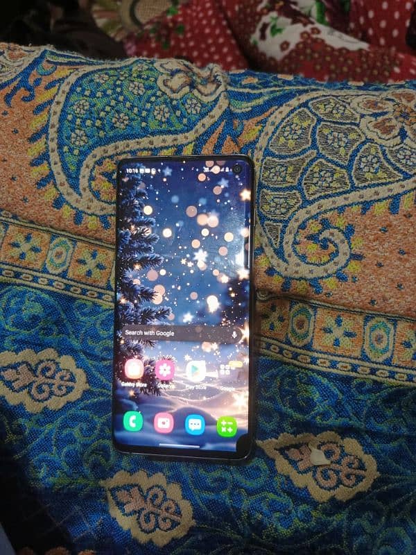 samsung s10 8+128 2